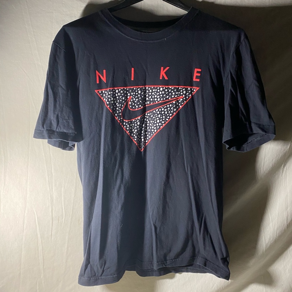 Nike Triangle Logo Design Causal T Shirt